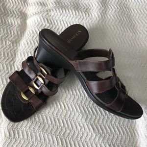 Sandals, gold buckle